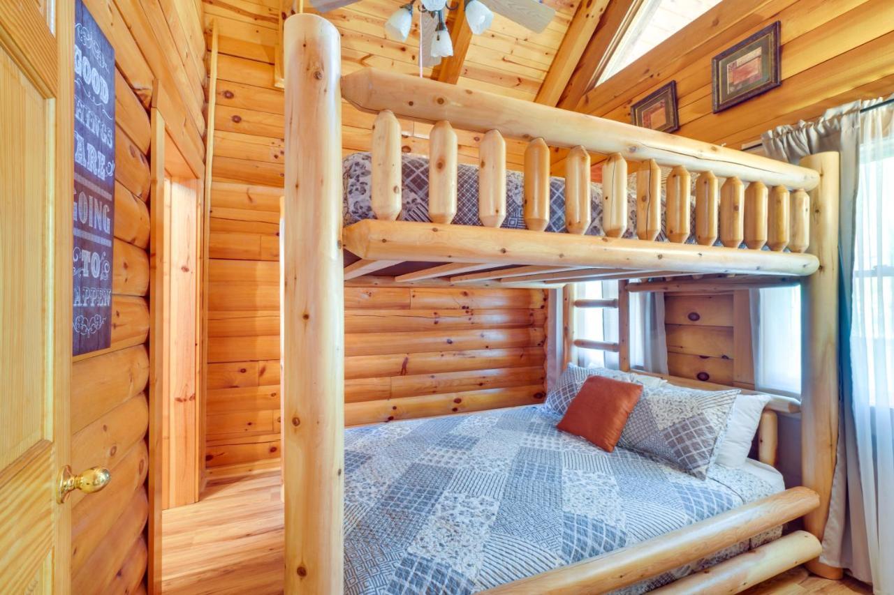 Lovely Gatlinburg Cabin With Private Hot Tub! Exterior foto